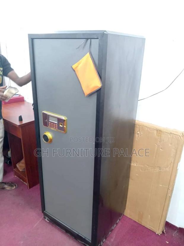 Money Safe for Office · Photo 3