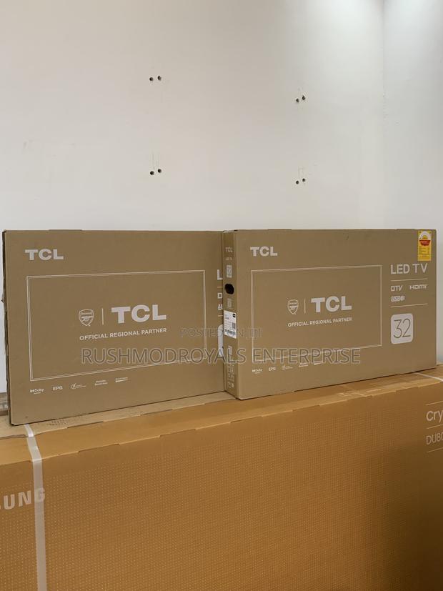 TCL 32" Led Tv: The Perfect Size for Any Room · Photo 4