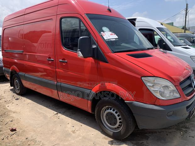 Mercedes-Benz Sprinter 2013 Red photo 5