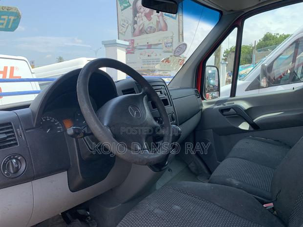 Mercedes-Benz Sprinter 2013 Red photo 7