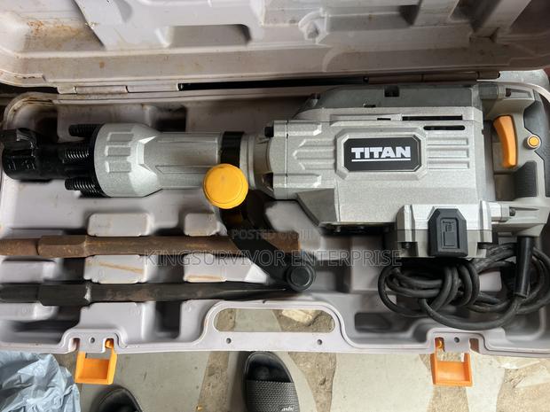 Titan Jack Hammer / Demolition Hammer From Uk
