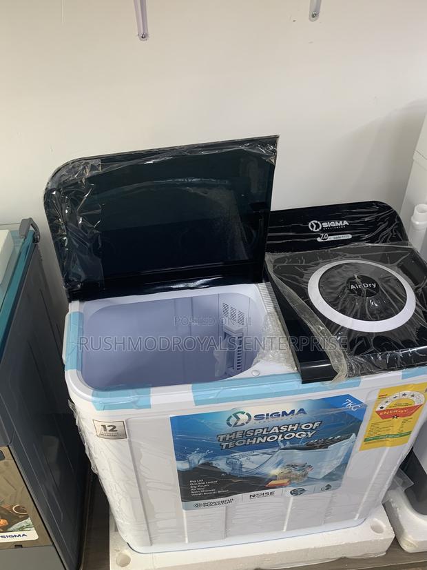 The Sigma 7kg Twin Tub: Air Dryer Wash Board for Tough Stains