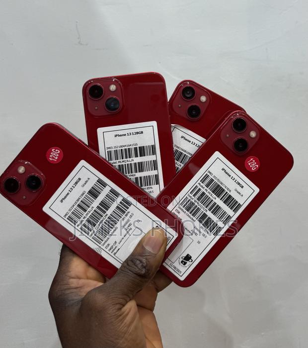 Apple iPhone 13 128 GB photo 2