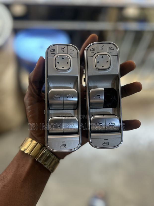 G Wagon Power Window Switch photo 2