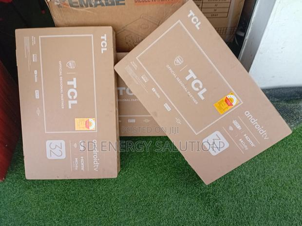 Generous TCL 32inches Smart Official Partner · Photo 3