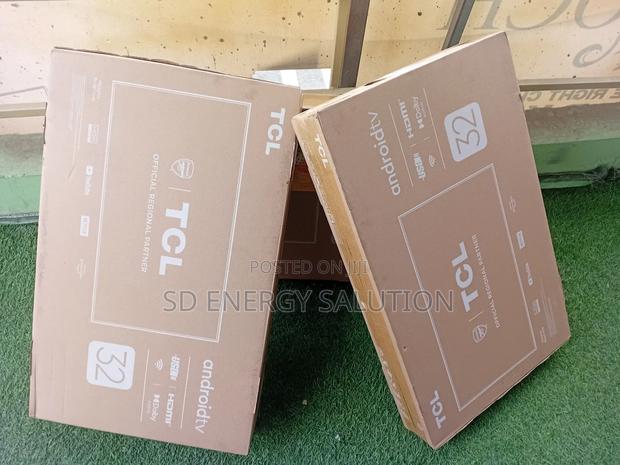 Love Your Family With TCL 32inches Smart Tv · Photo 4