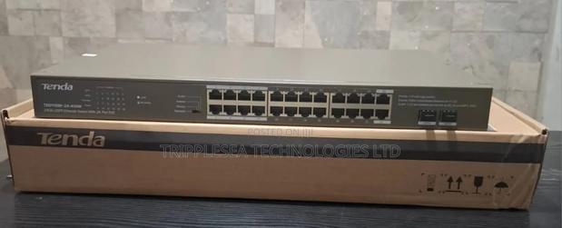 Tenda 24ge+2sfp Ethernet Switch With 24port Poe 370w Poe · Photo 2