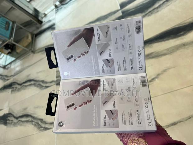 Green Lion Samsung Z Fold 7 Case · Photo 4