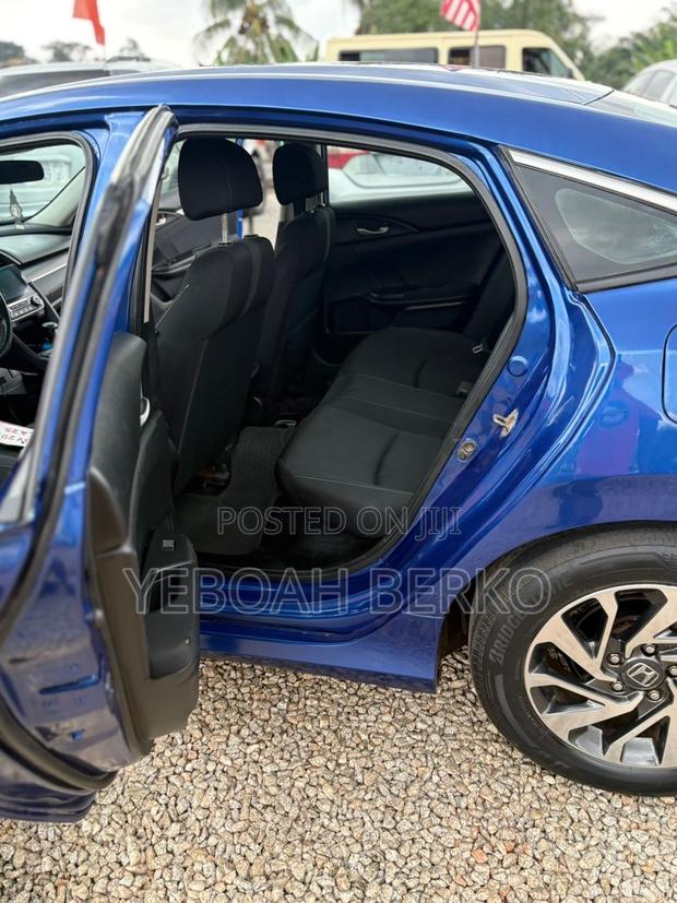 Honda Civic 2020 Blue