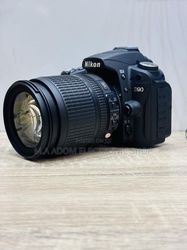Nikon D90 Camera · Photo 2