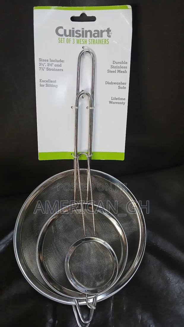 Cuisinart Set of 3 Mesh Strainers · Photo 2