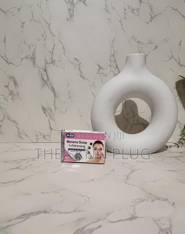 Melanofree Whitening Soap · Photo 2