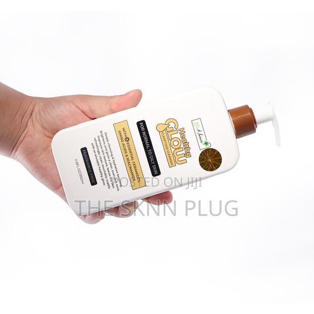 Bionature Healthy Glow Clear Face Ceanser · Photo 4