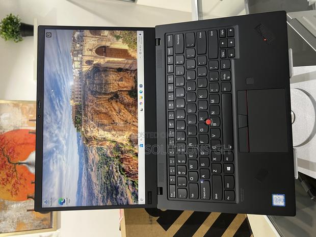 New Laptop Lenovo ThinkPad X1 Carbon 16GB Intel Core I7 SSD 512GB photo 3