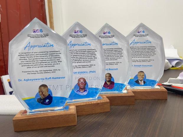 Award Plaque Available Hot Cake · Photo 2