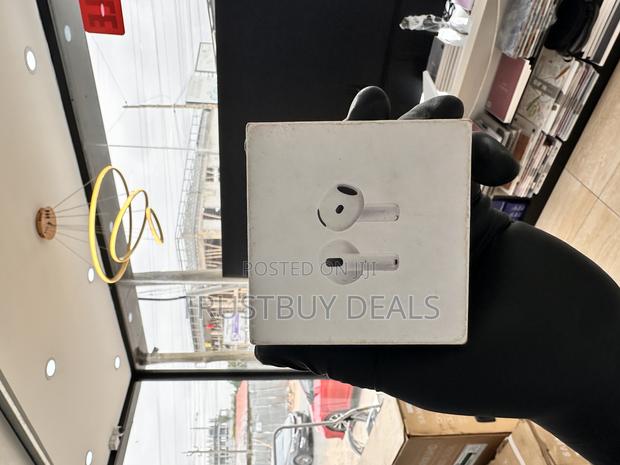 Airpods 4 Non Active Noise Cancellation