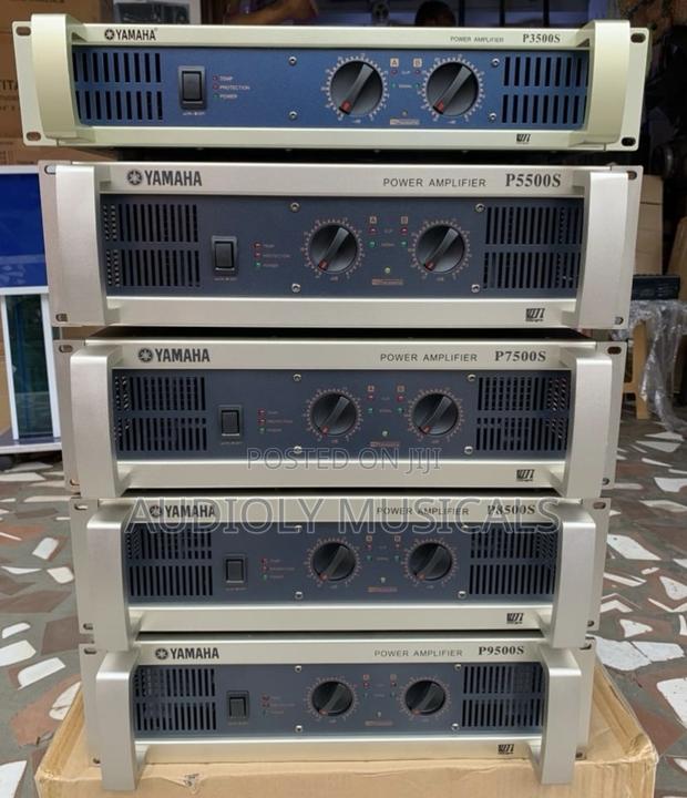 Yamaha Bass Amplifier P8500s · Photo 4