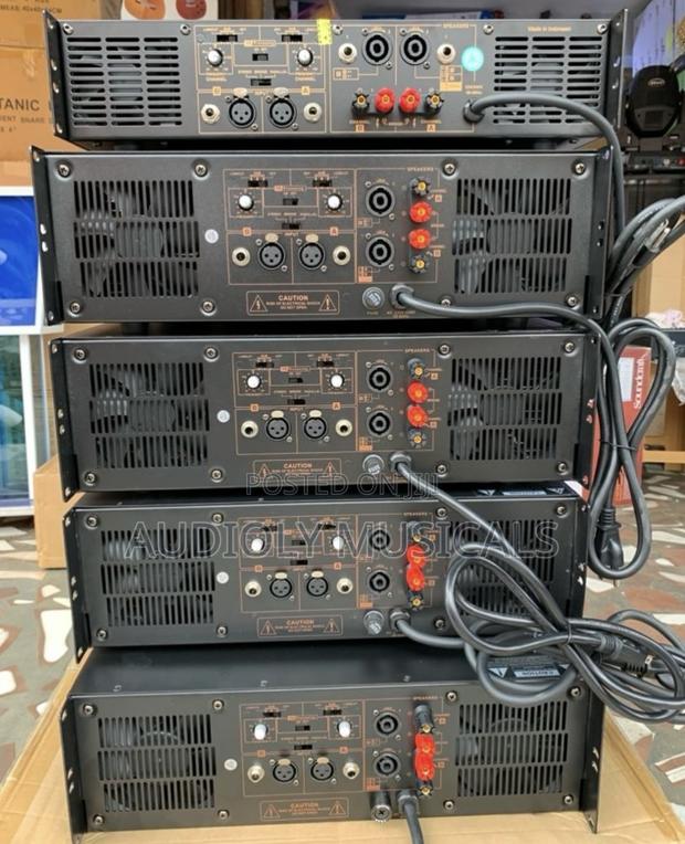 Yamaha Bass Amplifier P8500s · Photo 3