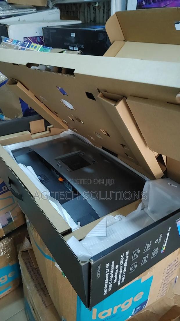 Dell Edgeless 25" Monitor photo 17