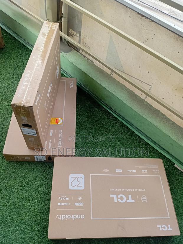 Amused TCL 32inches Smart Tv · Photo 4