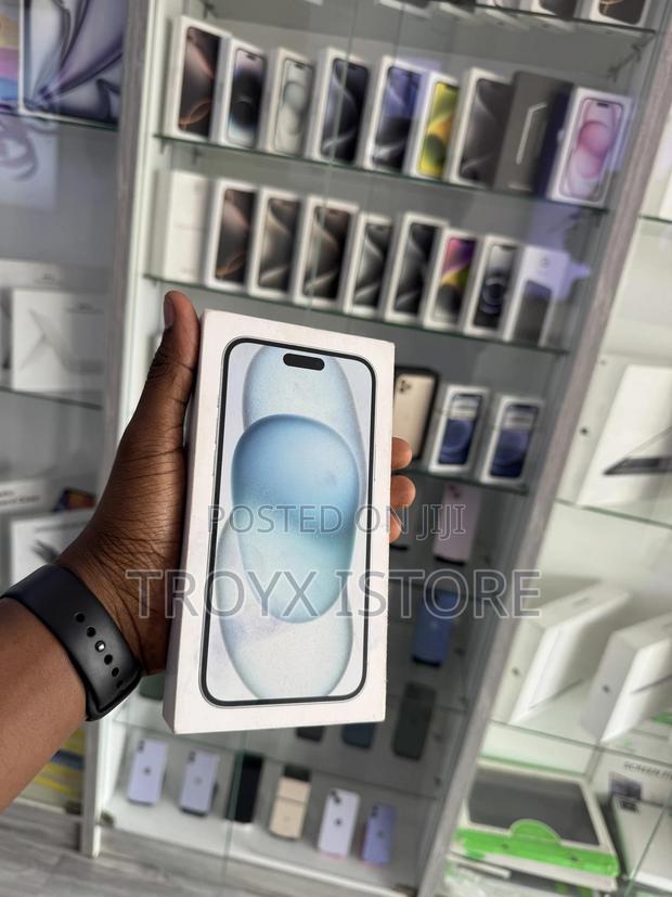 New Apple iPhone 15 Plus 128 GB Blue