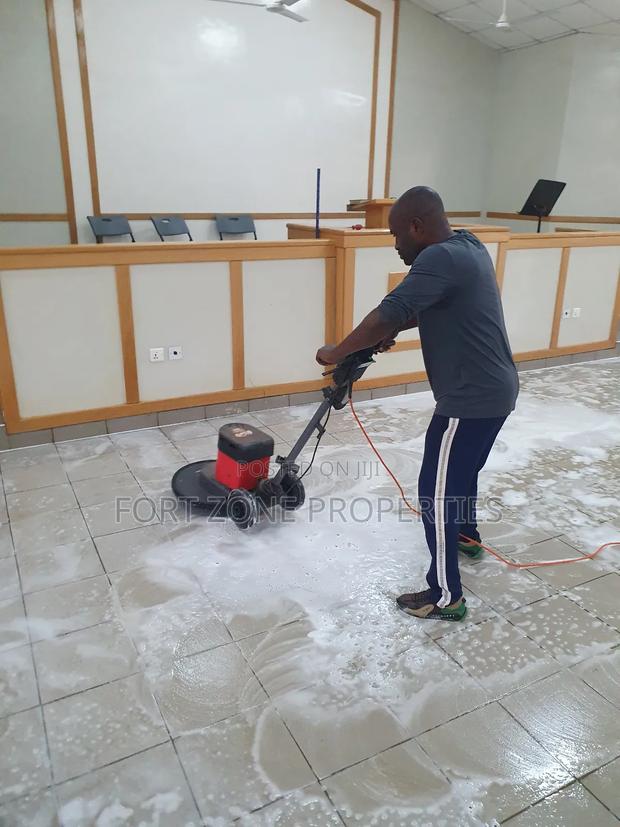 All Apartments,Houses,Offices,Auditoriums in Kumasi · Photo 4