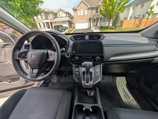 Honda CR-V 2018 Gray photo 2