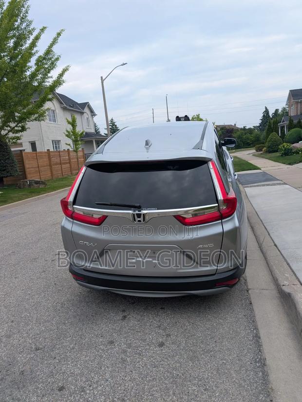 Honda CR-V 2018 Gray photo 6