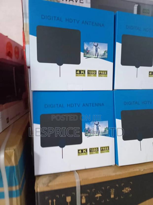 Free Up Your Tv Budget With Our HDTV Antenna · Photo 4