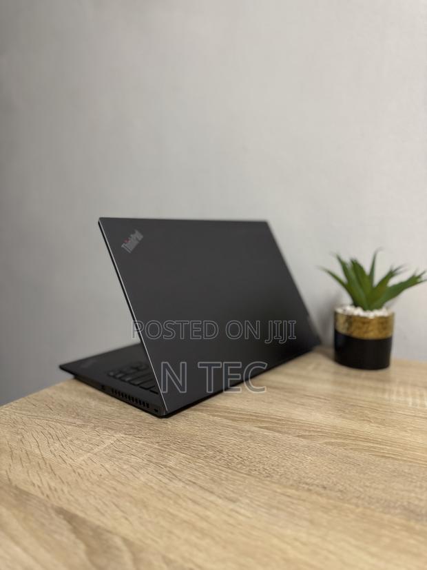 Laptop Lenovo Thinkpad T14s Gen 2 16GB AMD Ryzen 9 SSD 256GB photo 2