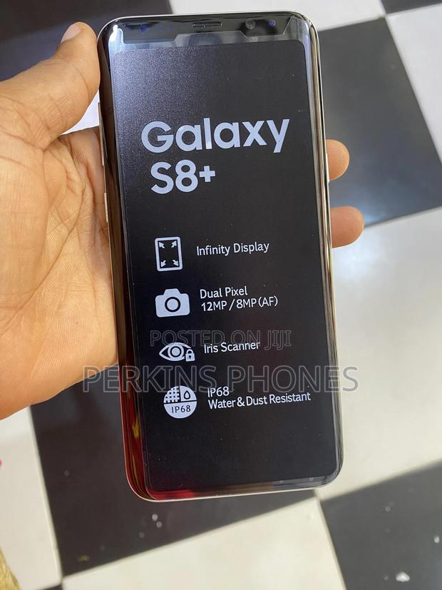 Samsung Galaxy S8 Plus 128 GB Black photo 2
