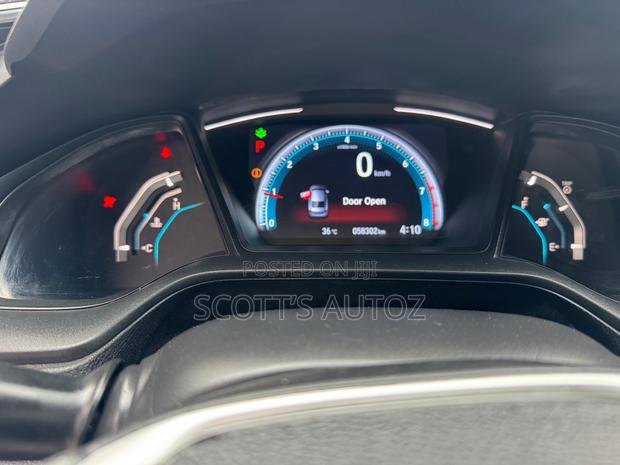 Honda Civic 2017 Blue photo 8