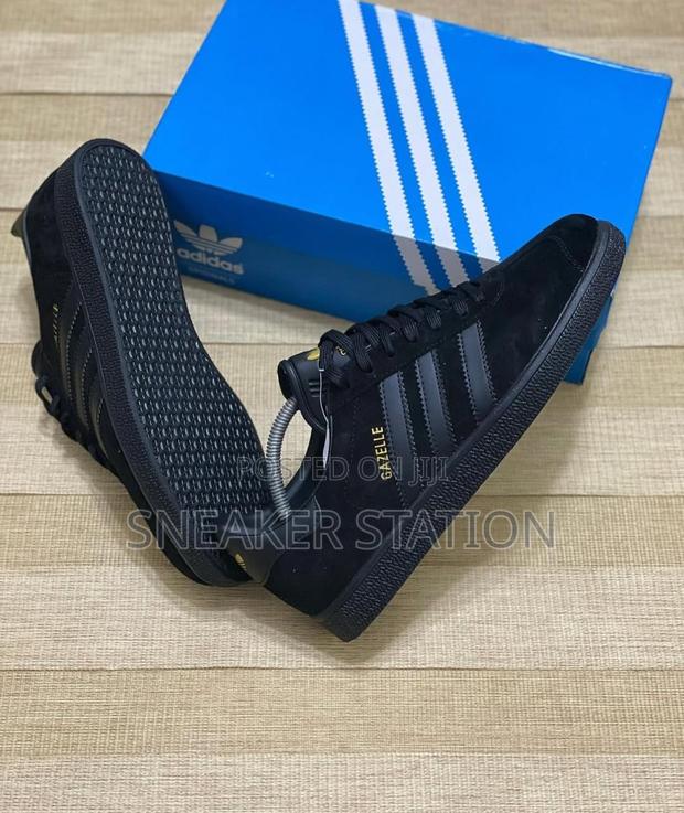 Adidas Gazelle All Black · Photo 4