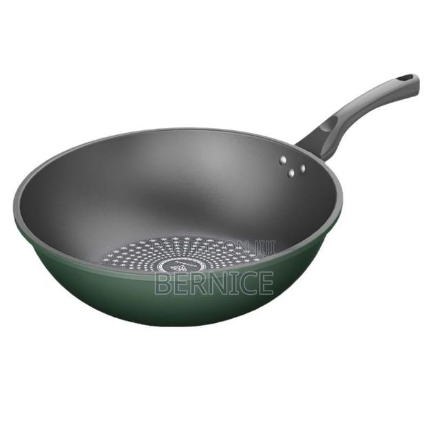 Premium Non-Stick Frying Pan With Glass Lid photo 2