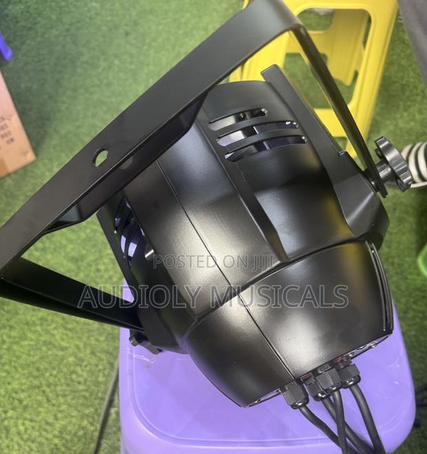 Led 24 /Bulb Light · Photo 4