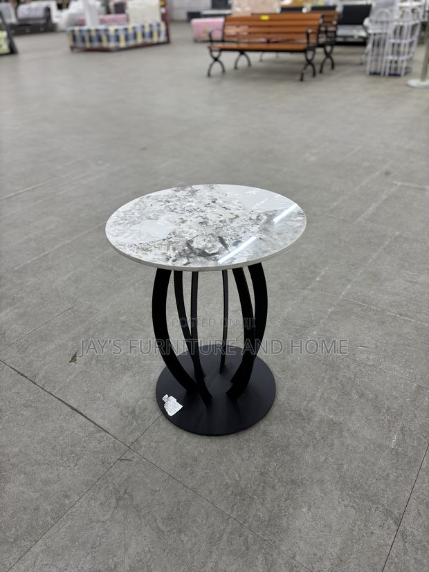 Coffee Table photo 4
