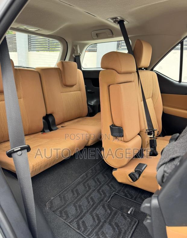 Toyota Fortuner 2.7 AWD 2017 Silver