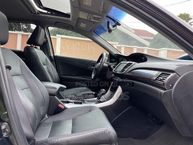 Honda Accord EX-L 4dr Sedan FWD (2.4L 4cyl 2A) 2016 Black photo 6