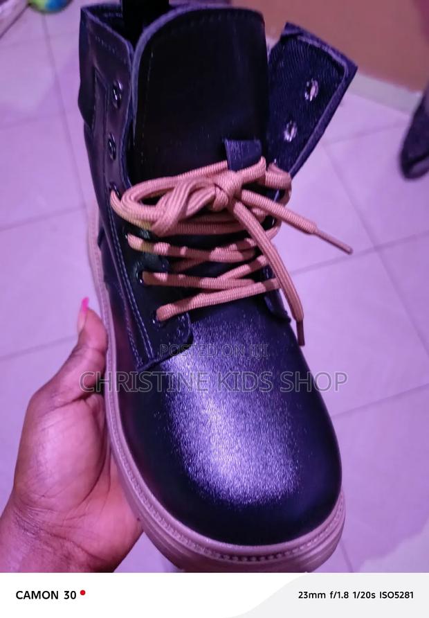 Fashion Boots photo 2