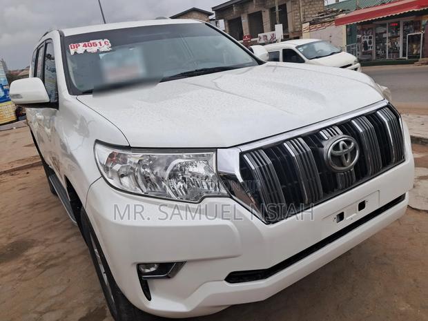Toyota Land Cruiser Prado 2.7 2018 White