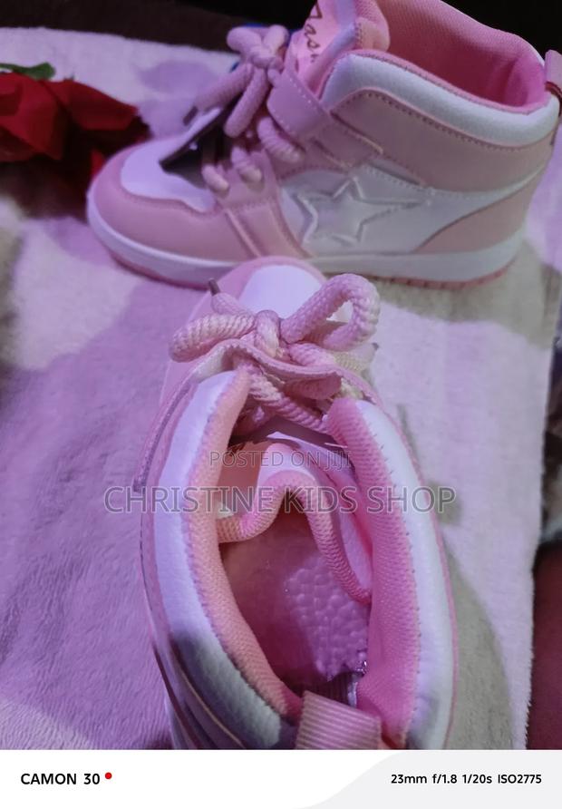 Star Fashion photo 2