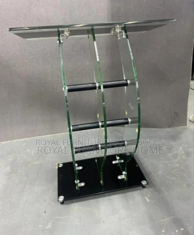 Imported Tempered Glass Preaching Podium Pulpit Stand · Photo 4