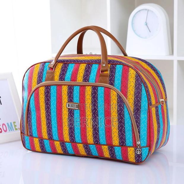 Stylish Travel Bags – Floral Plain Designs . photo 8