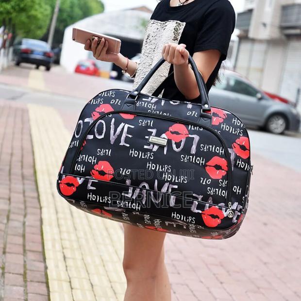 Stylish Travel Bags – Floral Plain Designs . photo 13
