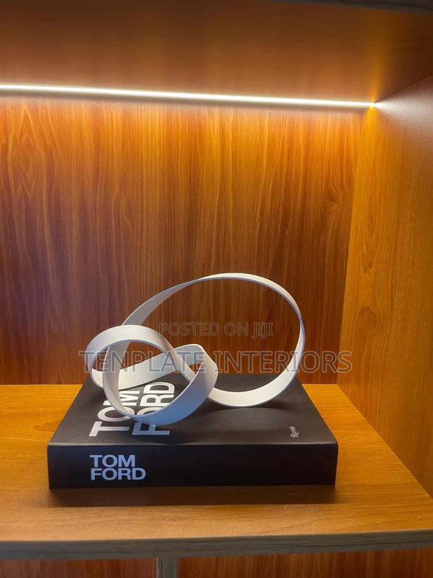 Metal Knot Ornament White photo 2