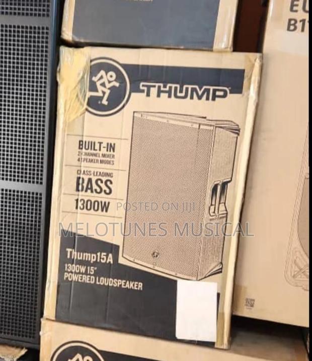 Mackie Thump15a - 1300w 15" Powered Loudspeaker (Pair) · Photo 2
