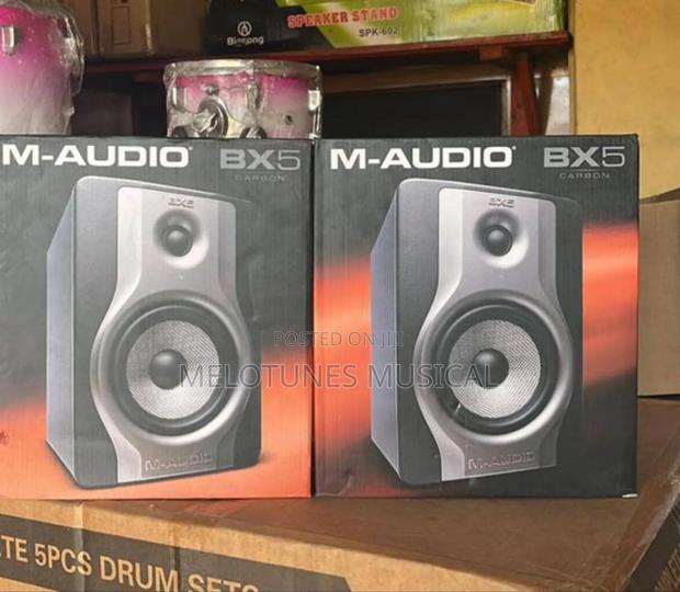 M-Audio Bx5 Carbon Studio Monitor. · Photo 2