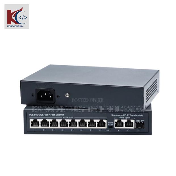 8 Port Gigabit Poe Switch · Photo 2