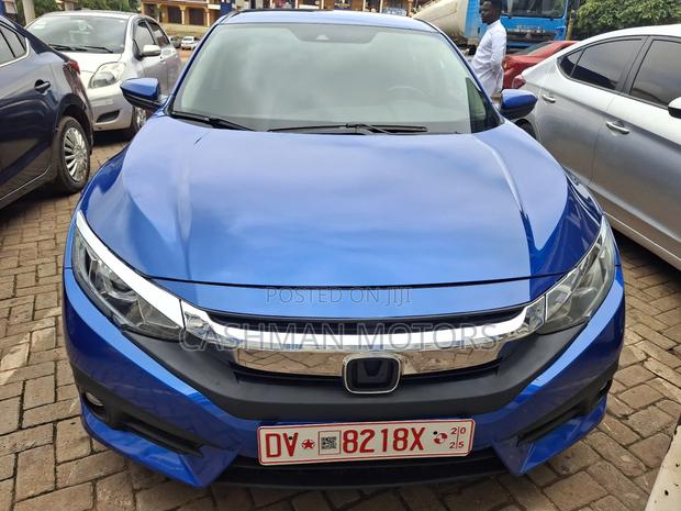 Honda Civic 2018 Blue