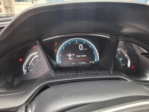 Honda Civic 2018 Blue